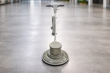 Aluguel de enceradeira de piso: escolha certa hoje